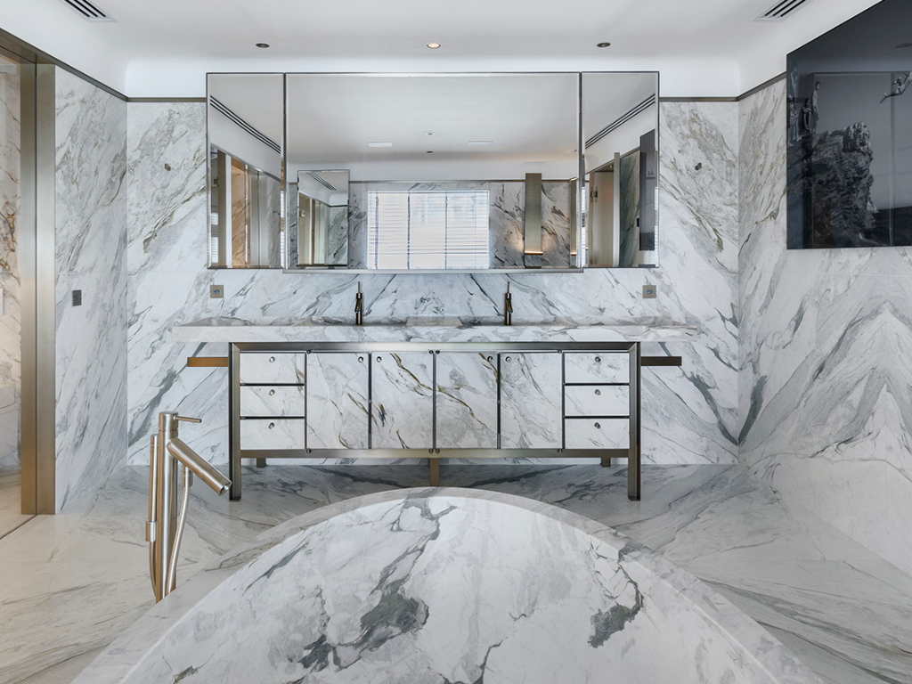 Mármore Branco Michelangelo®: Descubra suas características únicas